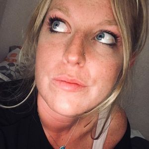 Meet your Posher, Rhesa